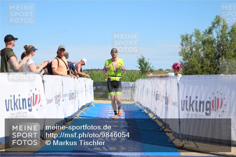 21.06.2026 - Viking Triathlon Markus Tischler http://msf.ph/oto/9846054 21.06.2026 16:13:02 Ziel 244 meine-sportfotos.de