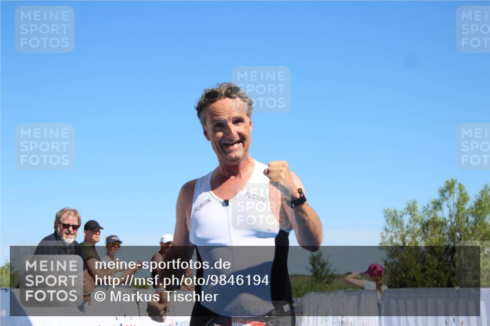 21.06.2026 - Viking Triathlon Markus Tischler http://msf.ph/oto/9846194 21.06.2026 16:17:52 Ziel 566 meine-sportfotos.de