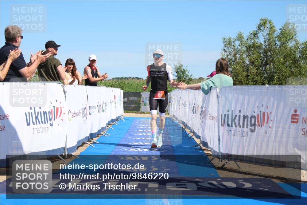 21.06.2026 - Viking Triathlon Markus Tischler http://msf.ph/oto/9846220 21.06.2026 16:21:59 Ziel 181 meine-sportfotos.de