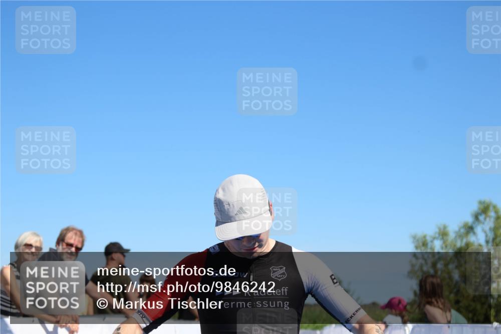 21.06.2026 - Viking Triathlon Markus Tischler http://msf.ph/oto/9846242 21.06.2026 16:22:04 Ziel 181 meine-sportfotos.de