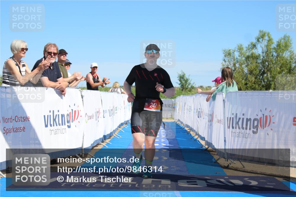 21.06.2026 - Viking Triathlon Markus Tischler http://msf.ph/oto/9846314 21.06.2026 16:22:47 Ziel 247, 385 meine-sportfotos.de