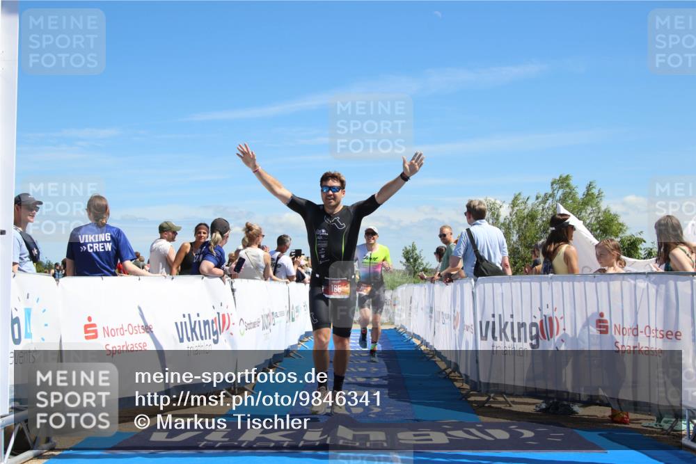 21.06.2026 - Viking Triathlon Markus Tischler http://msf.ph/oto/9846341 21.06.2026 14:56:51 Ziel 165, 460 meine-sportfotos.de