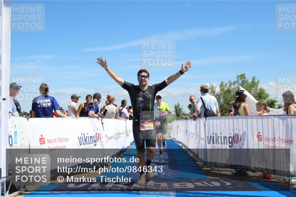 21.06.2026 - Viking Triathlon Markus Tischler http://msf.ph/oto/9846343 21.06.2026 14:56:51 Ziel 165, 460 meine-sportfotos.de