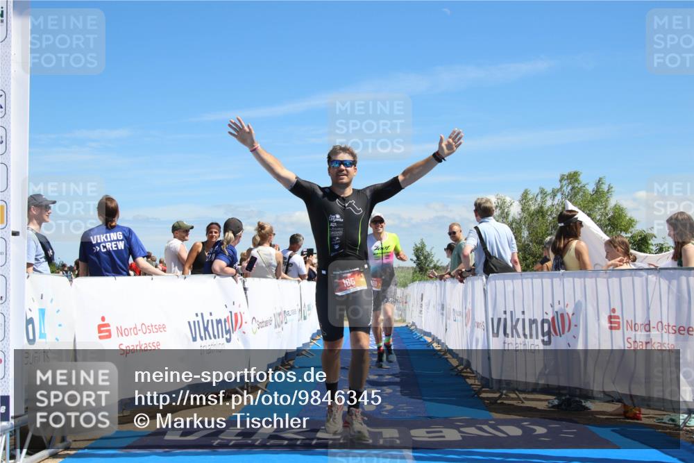 21.06.2026 - Viking Triathlon Markus Tischler http://msf.ph/oto/9846345 21.06.2026 14:56:51 Ziel 165, 460 meine-sportfotos.de
