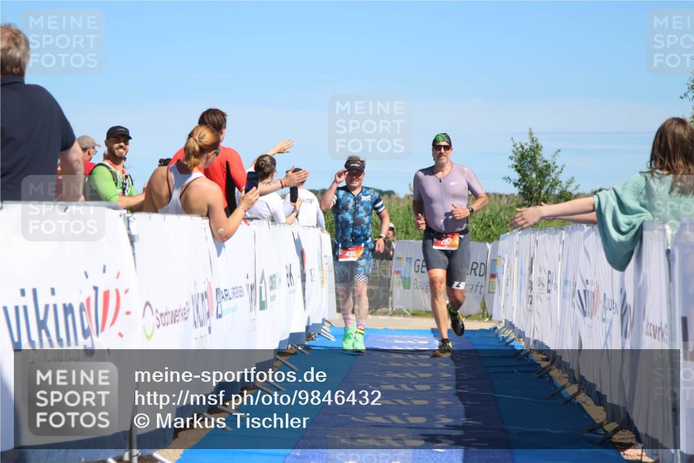 21.06.2026 - Viking Triathlon Markus Tischler http://msf.ph/oto/9846432 21.06.2026 16:28:31 Ziel 287, 495 meine-sportfotos.de