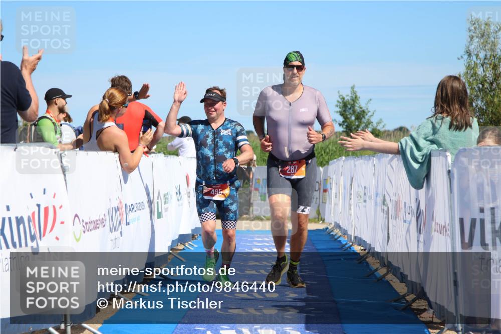 21.06.2026 - Viking Triathlon Markus Tischler http://msf.ph/oto/9846440 21.06.2026 16:28:33 Ziel 287, 495 meine-sportfotos.de