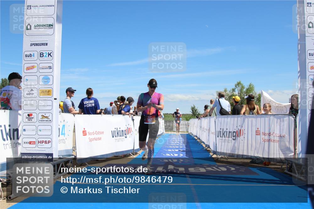 21.06.2026 - Viking Triathlon Markus Tischler http://msf.ph/oto/9846479 21.06.2026 14:59:14 Ziel 102, 219 meine-sportfotos.de