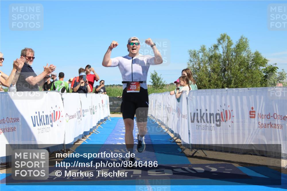 21.06.2026 - Viking Triathlon Markus Tischler http://msf.ph/oto/9846486 21.06.2026 16:29:25 Ziel 309 meine-sportfotos.de