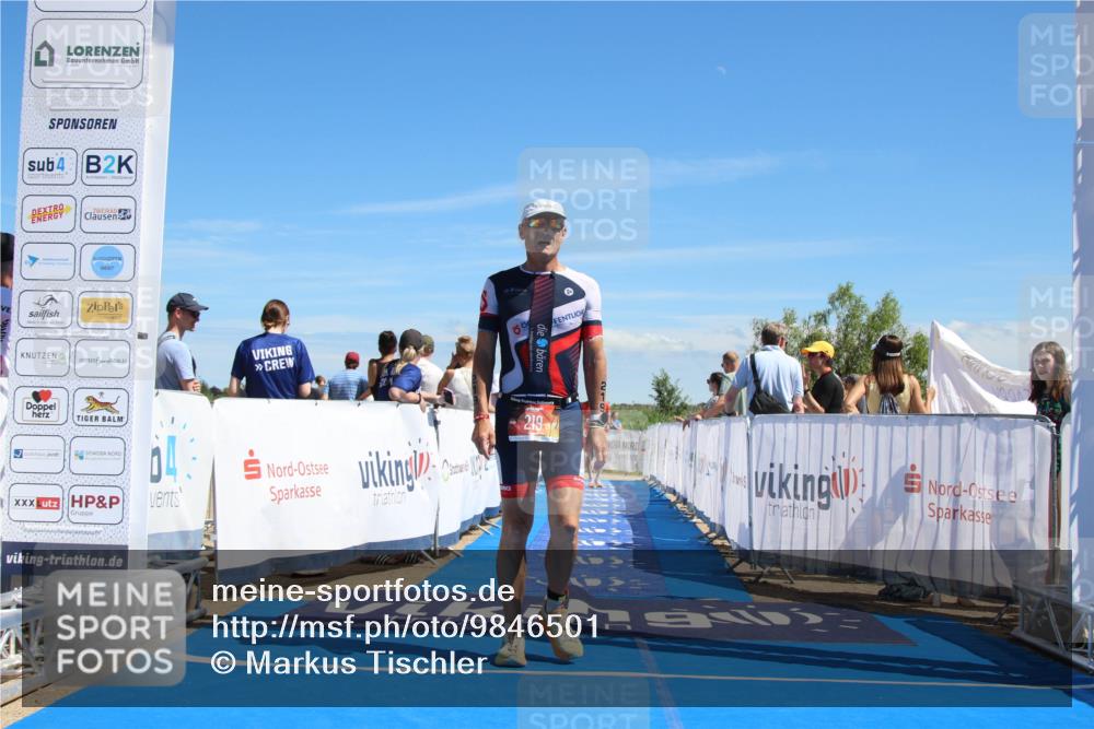 21.06.2026 - Viking Triathlon Markus Tischler http://msf.ph/oto/9846501 21.06.2026 14:59:21 Ziel 30, 219 meine-sportfotos.de