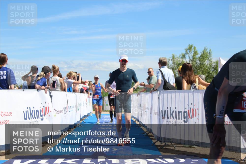 21.06.2026 - Viking Triathlon Markus Tischler http://msf.ph/oto/9846555 21.06.2026 15:00:06 Ziel 162, 403, 459, 546, 553 meine-sportfotos.de