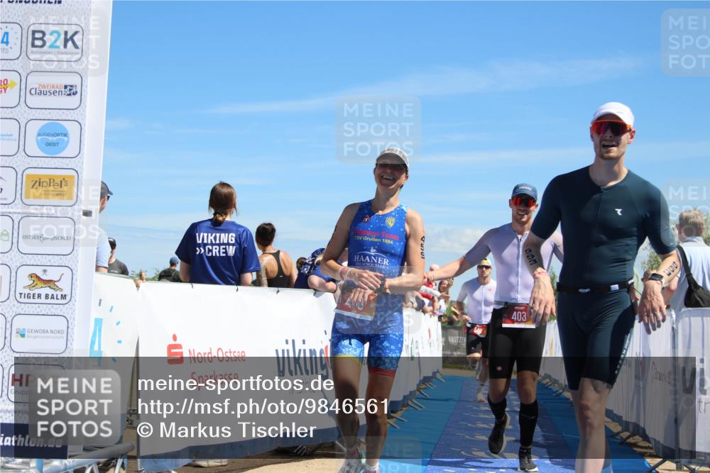 21.06.2026 - Viking Triathlon Markus Tischler http://msf.ph/oto/9846561 21.06.2026 15:00:09 Ziel 351, 403, 459, 546, 553 meine-sportfotos.de