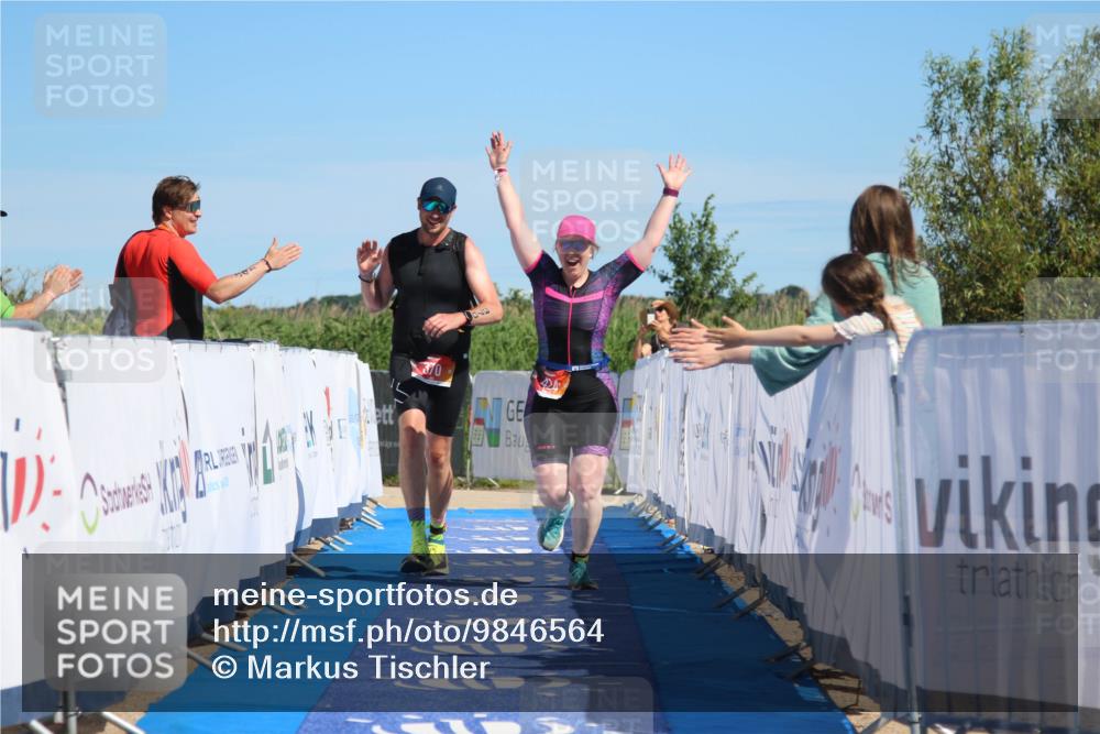 21.06.2026 - Viking Triathlon Markus Tischler http://msf.ph/oto/9846564 21.06.2026 16:33:11 Ziel 370, 424 meine-sportfotos.de