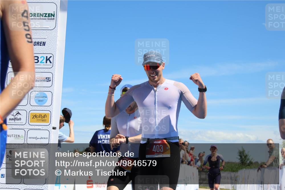 21.06.2026 - Viking Triathlon Markus Tischler http://msf.ph/oto/9846579 21.06.2026 15:00:11 Ziel 351, 403, 459, 546, 553 meine-sportfotos.de