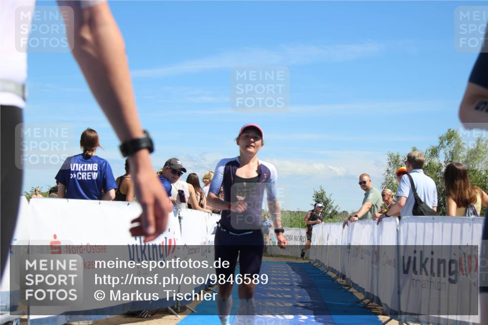 21.06.2026 - Viking Triathlon Markus Tischler http://msf.ph/oto/9846589 21.06.2026 15:00:14 Ziel 351, 403, 459, 546, 553 meine-sportfotos.de