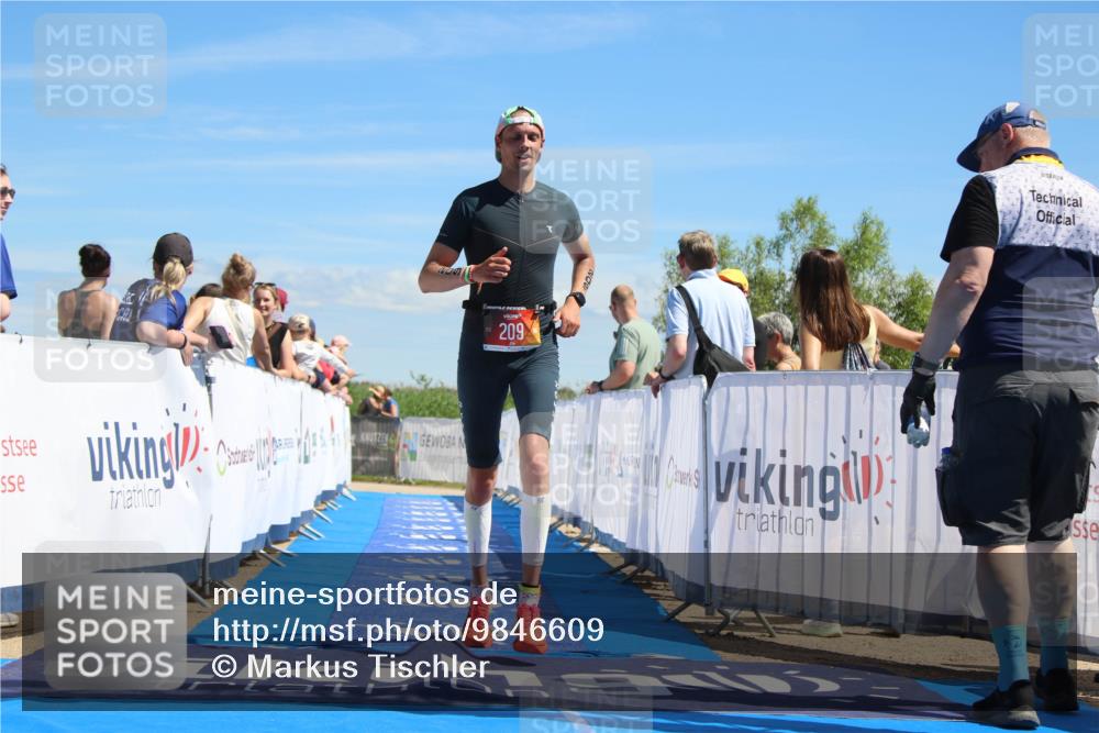 21.06.2026 - Viking Triathlon Markus Tischler http://msf.ph/oto/9846609 21.06.2026 15:00:23 Ziel 209 meine-sportfotos.de