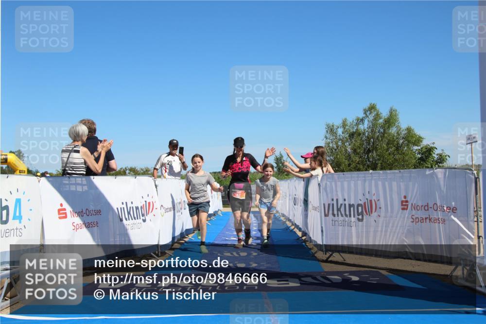 21.06.2026 - Viking Triathlon Markus Tischler http://msf.ph/oto/9846666 21.06.2026 16:35:19 Ziel 52, 379 meine-sportfotos.de