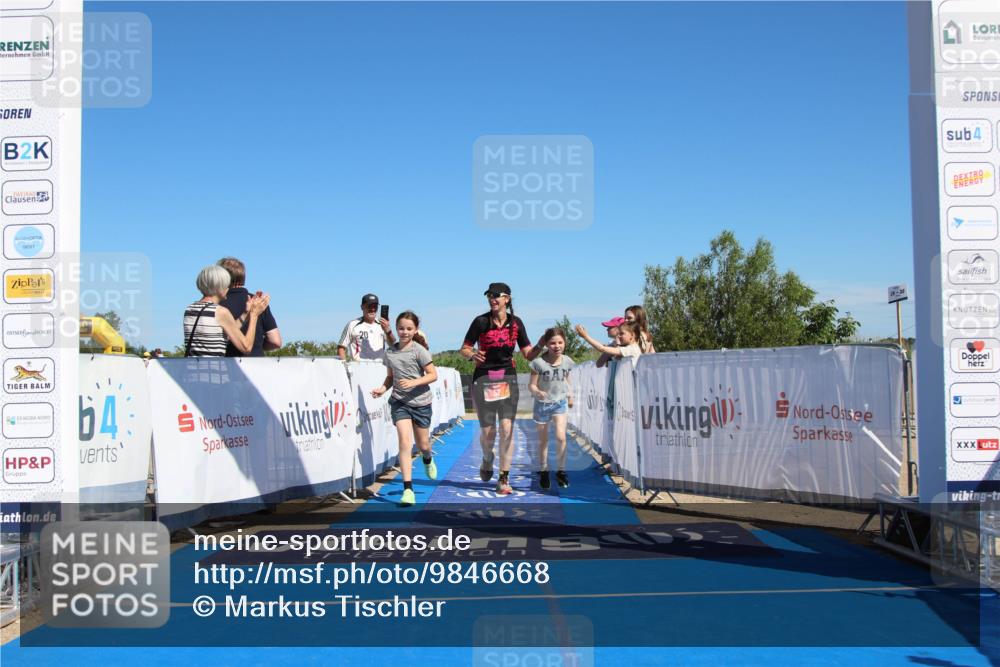 21.06.2026 - Viking Triathlon Markus Tischler http://msf.ph/oto/9846668 21.06.2026 16:35:20 Ziel 52, 379 meine-sportfotos.de