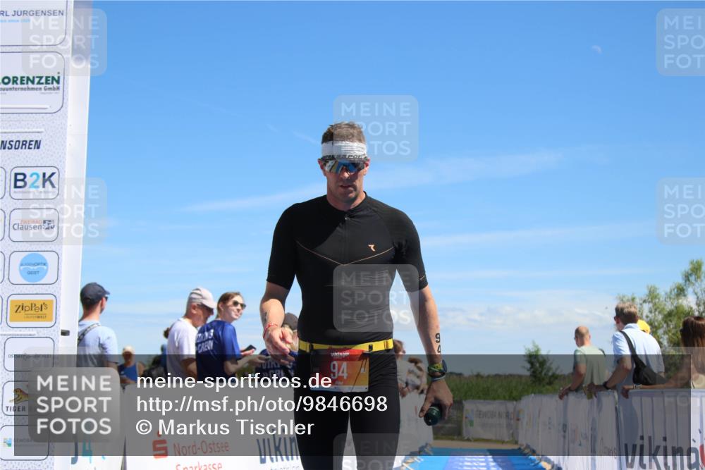 21.06.2026 - Viking Triathlon Markus Tischler http://msf.ph/oto/9846698 21.06.2026 15:02:35 Ziel 94, 492 meine-sportfotos.de