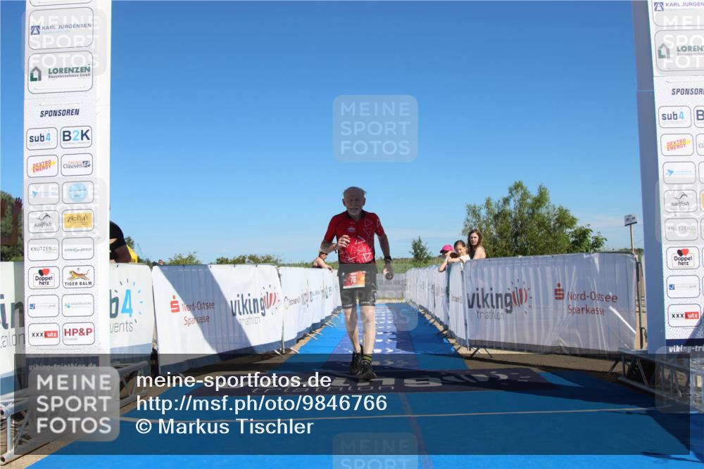 21.06.2026 - Viking Triathlon Markus Tischler http://msf.ph/oto/9846766 21.06.2026 16:35:50 Ziel 76 meine-sportfotos.de