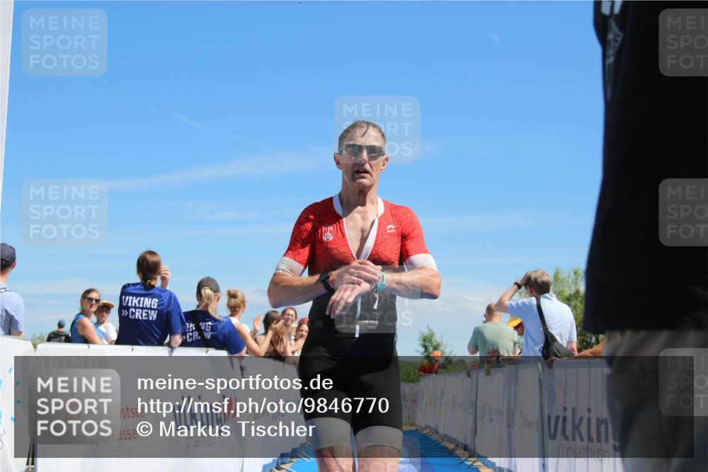 21.06.2026 - Viking Triathlon Markus Tischler http://msf.ph/oto/9846770 21.06.2026 15:03:06 Ziel 175 meine-sportfotos.de
