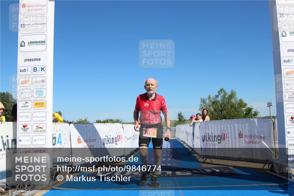 21.06.2026 - Viking Triathlon Markus Tischler http://msf.ph/oto/9846774 21.06.2026 16:35:51 Ziel 76 meine-sportfotos.de