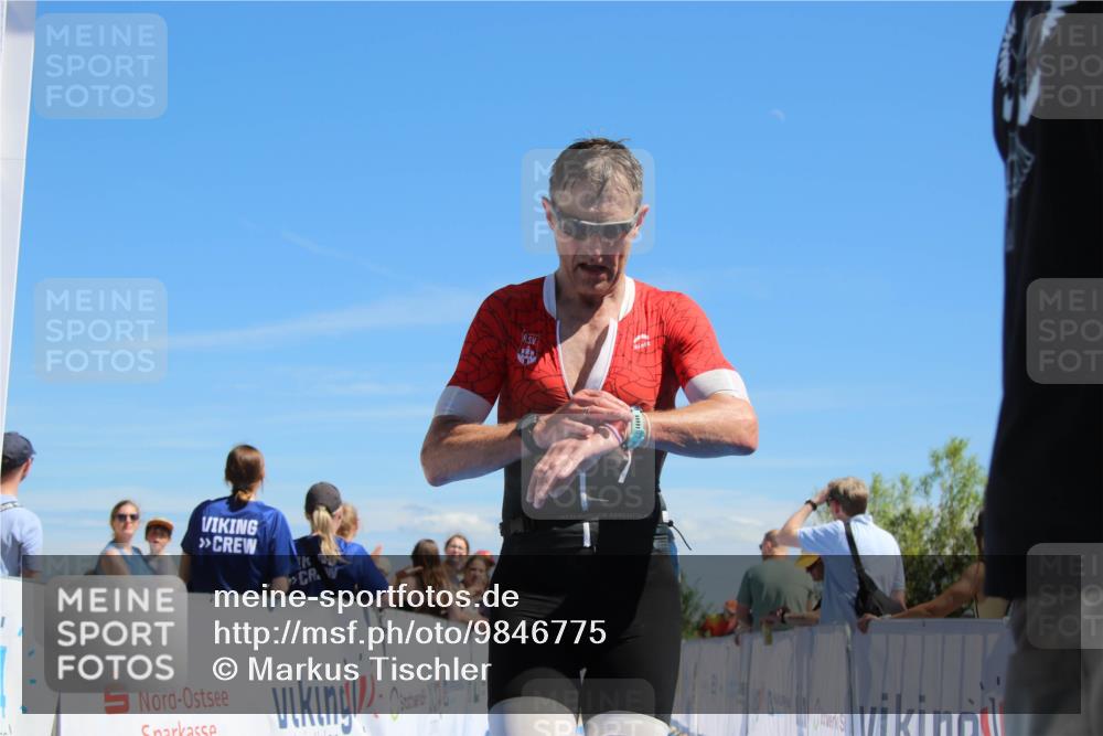 21.06.2026 - Viking Triathlon Markus Tischler http://msf.ph/oto/9846775 21.06.2026 15:03:07 Ziel 175 meine-sportfotos.de