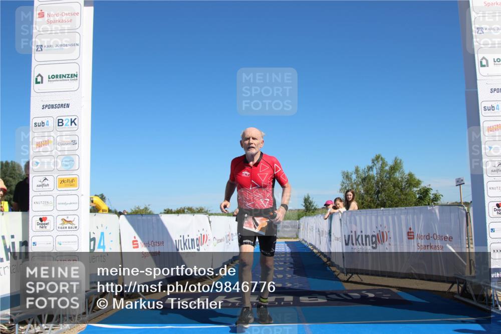 21.06.2026 - Viking Triathlon Markus Tischler http://msf.ph/oto/9846776 21.06.2026 16:35:51 Ziel 76 meine-sportfotos.de