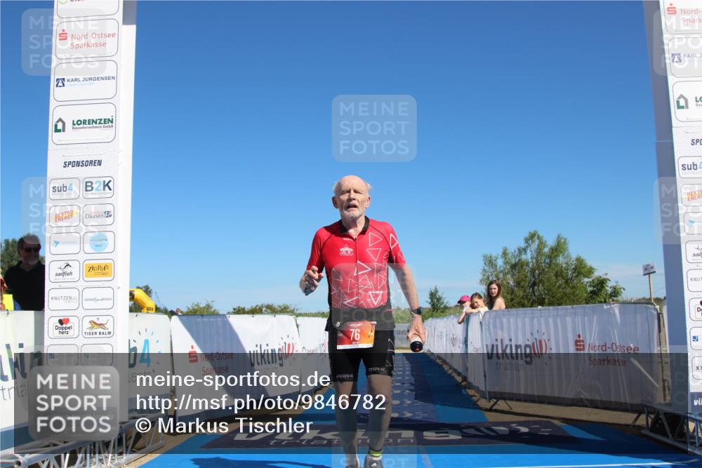 21.06.2026 - Viking Triathlon Markus Tischler http://msf.ph/oto/9846782 21.06.2026 16:35:51 Ziel 76 meine-sportfotos.de