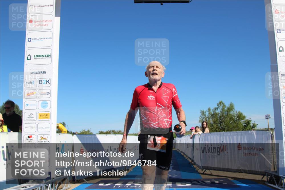 21.06.2026 - Viking Triathlon Markus Tischler http://msf.ph/oto/9846784 21.06.2026 16:35:52 Ziel 76 meine-sportfotos.de