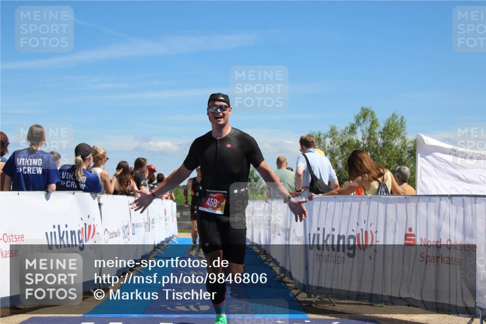 21.06.2026 - Viking Triathlon Markus Tischler http://msf.ph/oto/9846806 21.06.2026 15:03:41 Ziel 271, 456 meine-sportfotos.de
