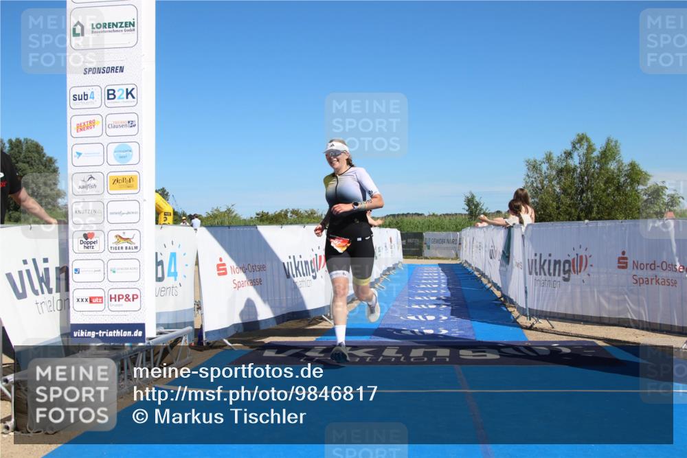 21.06.2026 - Viking Triathlon Markus Tischler http://msf.ph/oto/9846817 21.06.2026 16:38:17 Ziel 297 meine-sportfotos.de