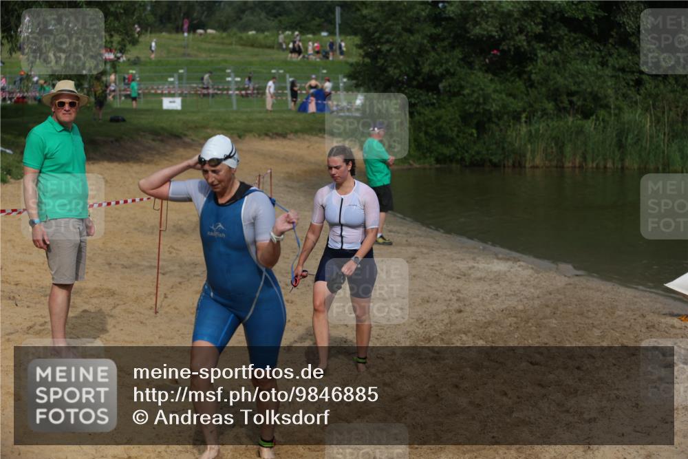 21.06.2026 - 29. Vierlanden-Triathlon Andreas Tolksdorf http://msf.ph/oto/9846885 21.06.2026 09:15:01 Schwimmen 248, 269, 294 meine-sportfotos.de