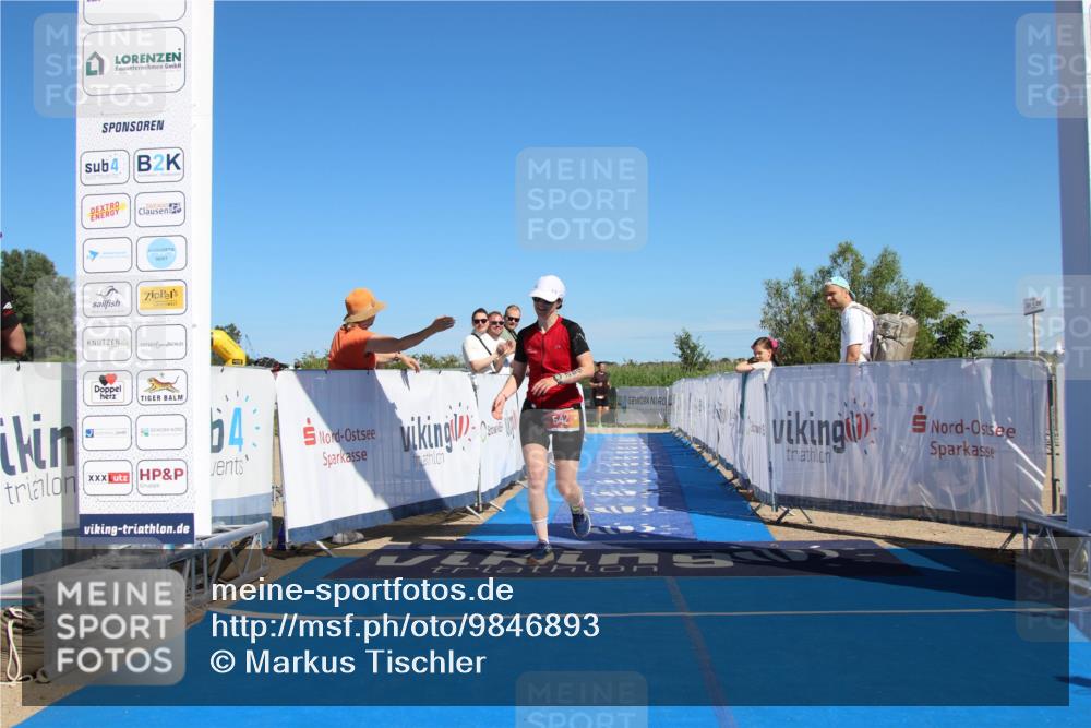 21.06.2026 - Viking Triathlon Markus Tischler http://msf.ph/oto/9846893 21.06.2026 16:39:52 Ziel 542 meine-sportfotos.de