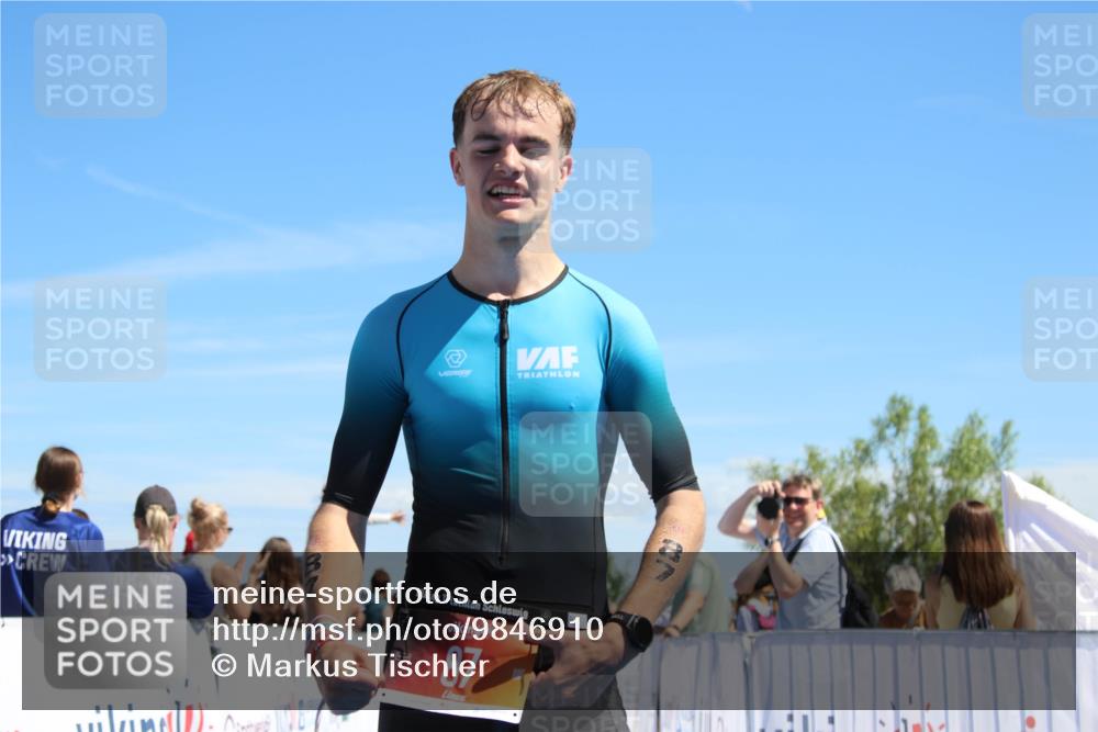 21.06.2026 - Viking Triathlon Markus Tischler http://msf.ph/oto/9846910 21.06.2026 15:04:48 Ziel 64, 87 meine-sportfotos.de