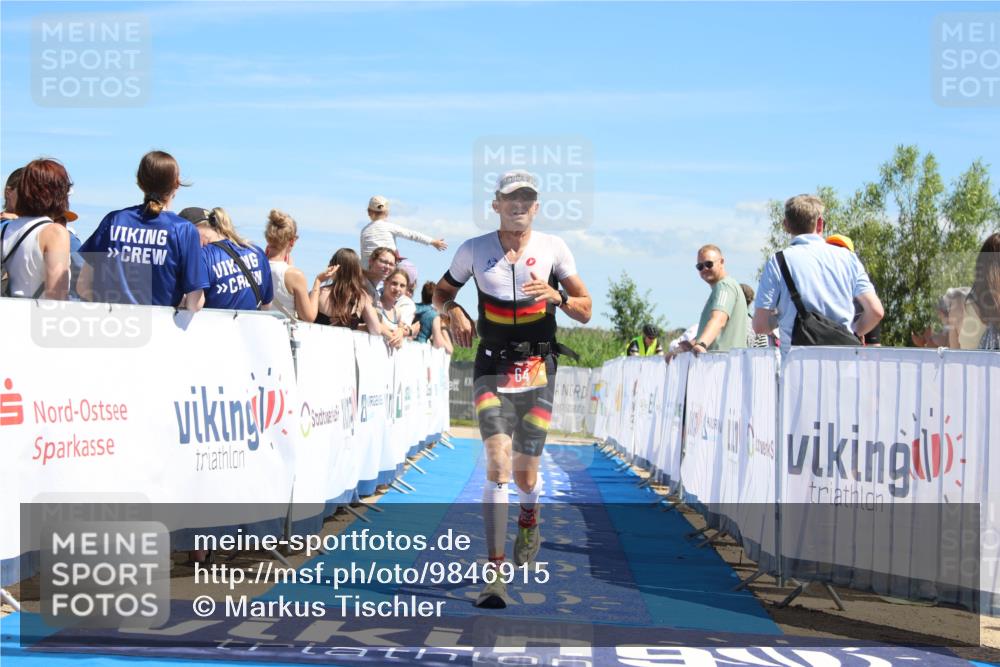 21.06.2026 - Viking Triathlon Markus Tischler http://msf.ph/oto/9846915 21.06.2026 15:04:50 Ziel 64, 87 meine-sportfotos.de