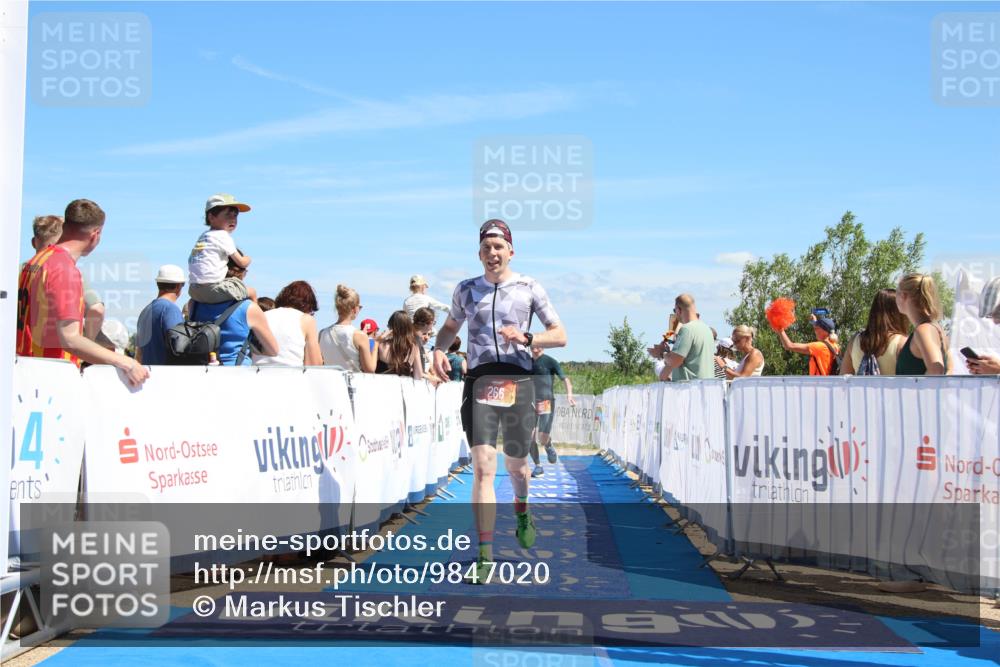 21.06.2026 - Viking Triathlon Markus Tischler http://msf.ph/oto/9847020 21.06.2026 15:05:41 Ziel 107, 266 meine-sportfotos.de