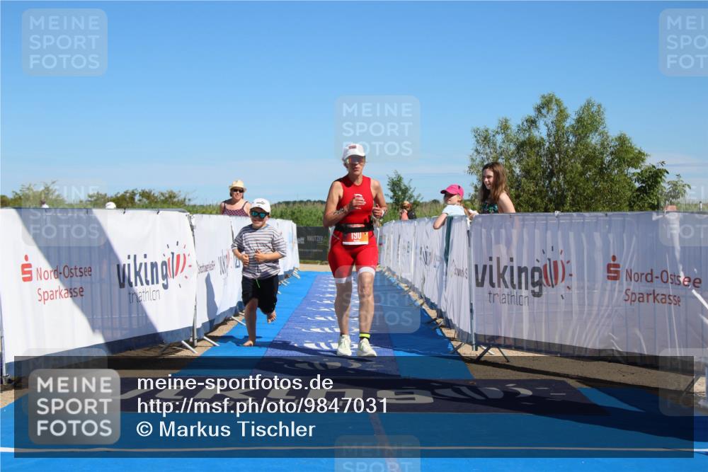 21.06.2026 - Viking Triathlon Markus Tischler http://msf.ph/oto/9847031 21.06.2026 16:41:20 Ziel 190 meine-sportfotos.de