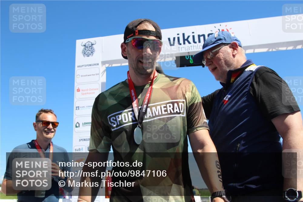 21.06.2026 - Viking Triathlon Markus Tischler http://msf.ph/oto/9847106 21.06.2026 15:07:02 Ziel  meine-sportfotos.de