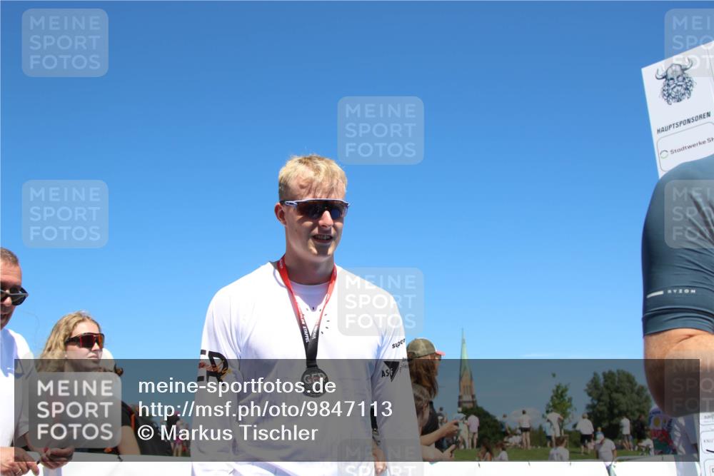 21.06.2026 - Viking Triathlon Markus Tischler http://msf.ph/oto/9847113 21.06.2026 15:07:05 Ziel  meine-sportfotos.de