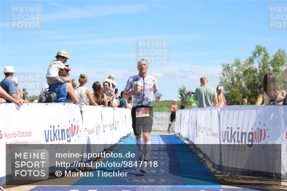 21.06.2026 - Viking Triathlon Markus Tischler http://msf.ph/oto/9847118 21.06.2026 15:07:48 Ziel 407 meine-sportfotos.de