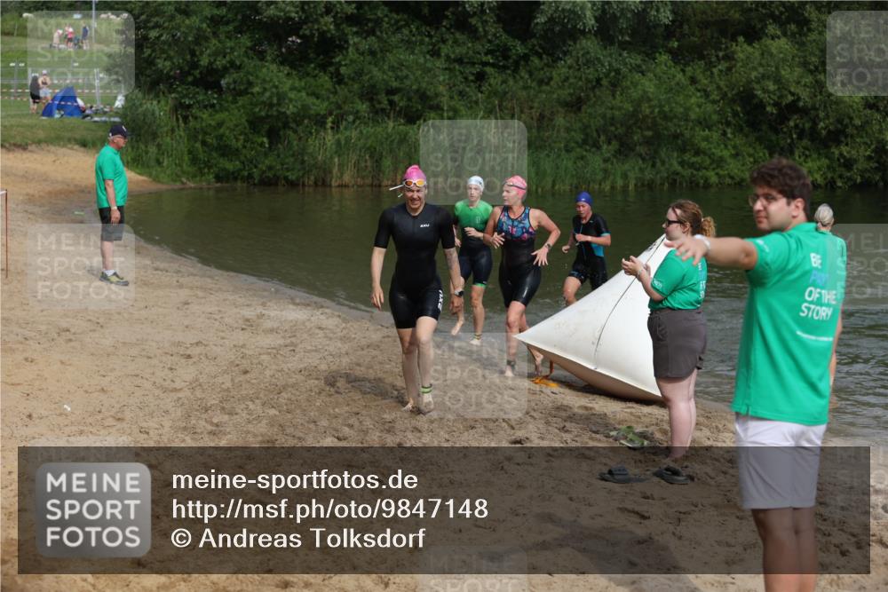 21.06.2026 - 29. Vierlanden-Triathlon Andreas Tolksdorf http://msf.ph/oto/9847148 21.06.2026 09:18:04 Schwimmen 232, 245, 259, 281 meine-sportfotos.de