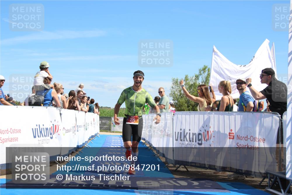 21.06.2026 - Viking Triathlon Markus Tischler http://msf.ph/oto/9847201 21.06.2026 15:08:27 Ziel 220, 479 meine-sportfotos.de