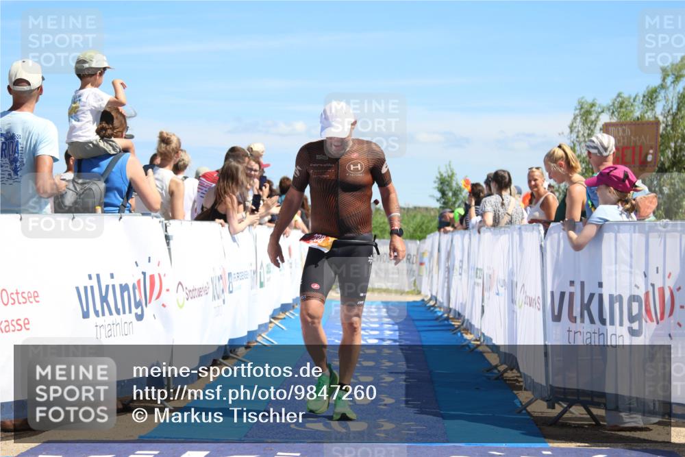 21.06.2026 - Viking Triathlon Markus Tischler http://msf.ph/oto/9847260 21.06.2026 15:10:15 Ziel 238, 545 meine-sportfotos.de