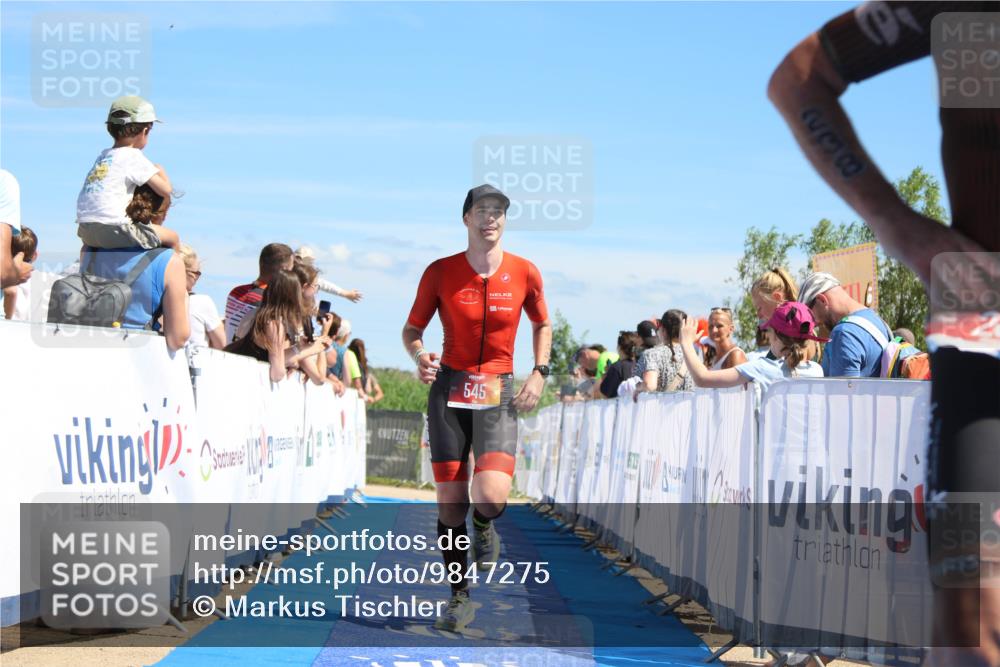 21.06.2026 - Viking Triathlon Markus Tischler http://msf.ph/oto/9847275 21.06.2026 15:10:20 Ziel 238, 340, 545, 613 meine-sportfotos.de