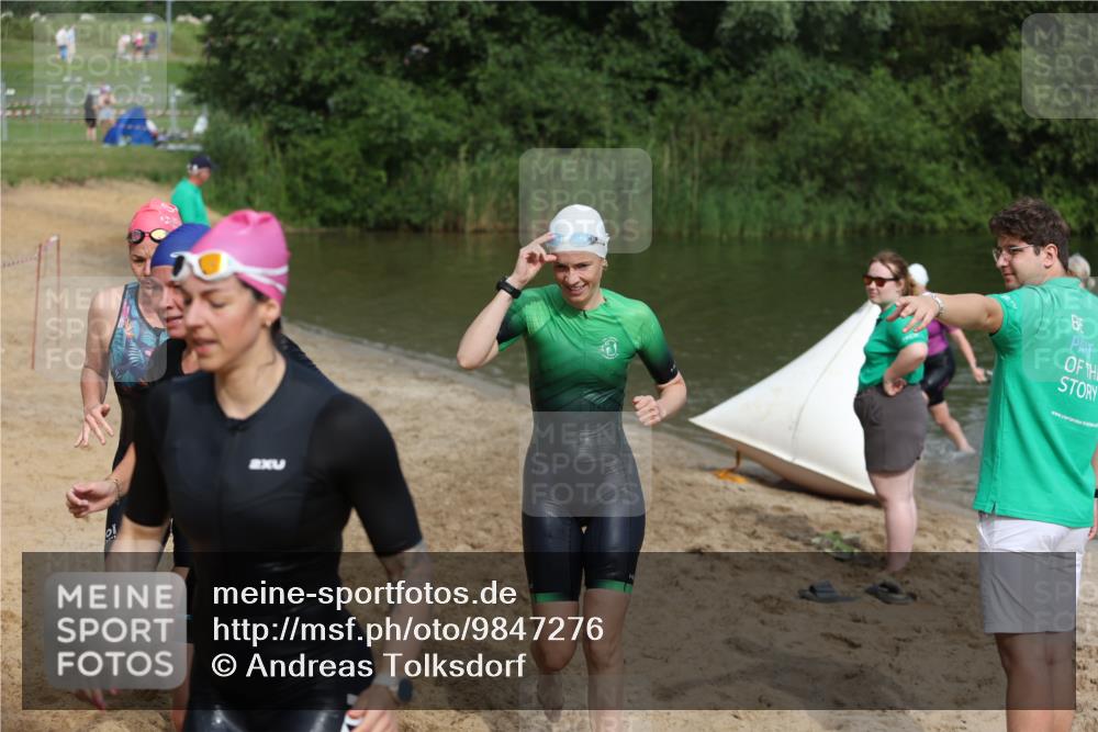 21.06.2026 - 29. Vierlanden-Triathlon Andreas Tolksdorf http://msf.ph/oto/9847276 21.06.2026 09:18:09 Schwimmen 232, 245, 259, 276, 281 meine-sportfotos.de