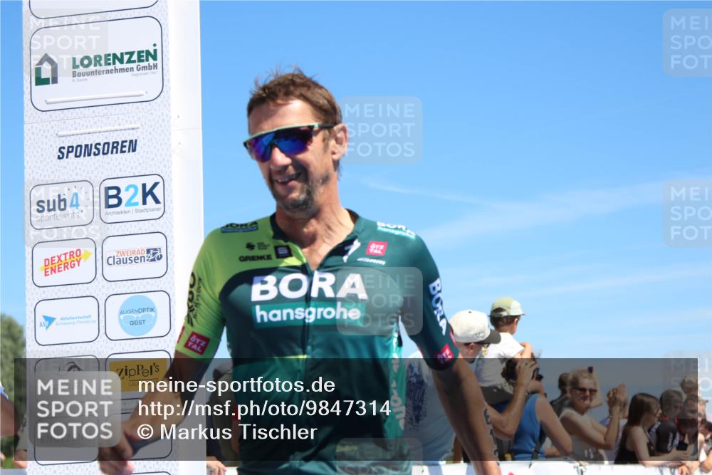 21.06.2026 - Viking Triathlon Markus Tischler http://msf.ph/oto/9847314 21.06.2026 15:10:27 Ziel 340, 545, 613, 656 meine-sportfotos.de