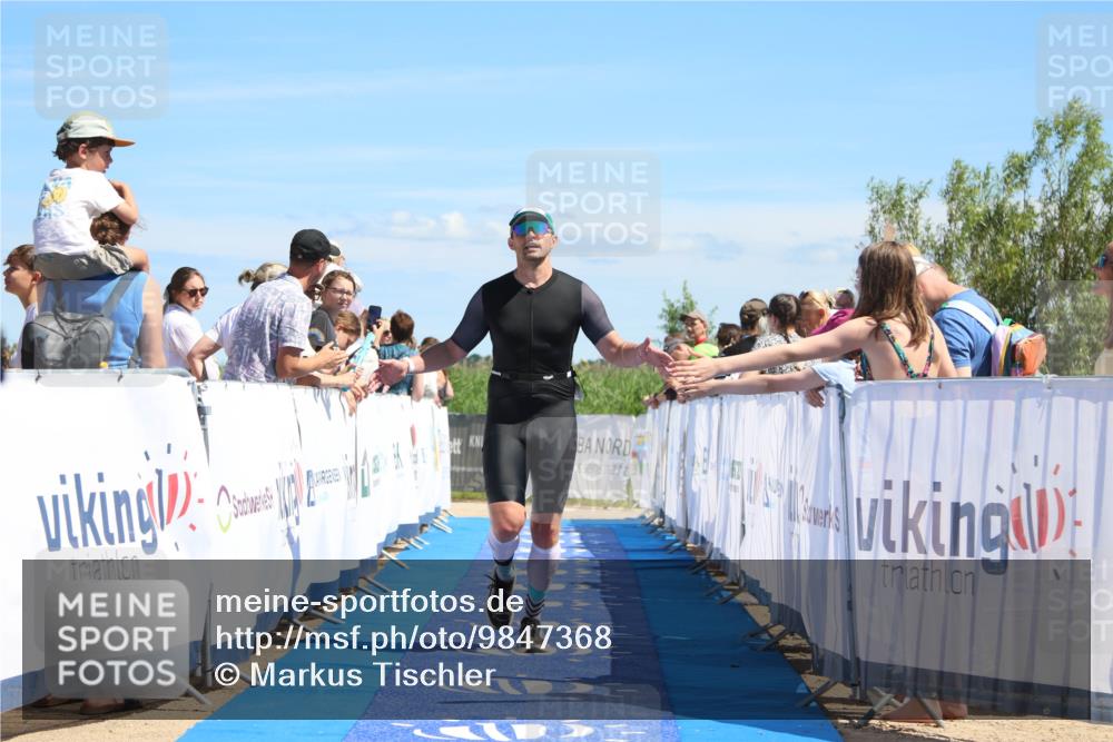 21.06.2026 - Viking Triathlon Markus Tischler http://msf.ph/oto/9847368 21.06.2026 15:10:55 Ziel 150 meine-sportfotos.de