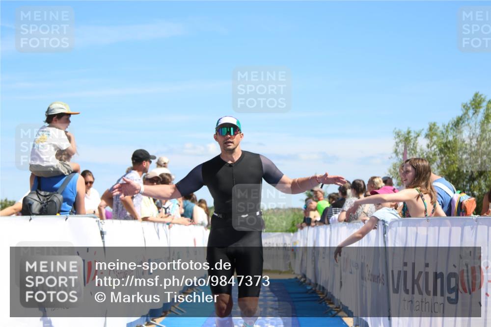 21.06.2026 - Viking Triathlon Markus Tischler http://msf.ph/oto/9847373 21.06.2026 15:10:56 Ziel 150 meine-sportfotos.de