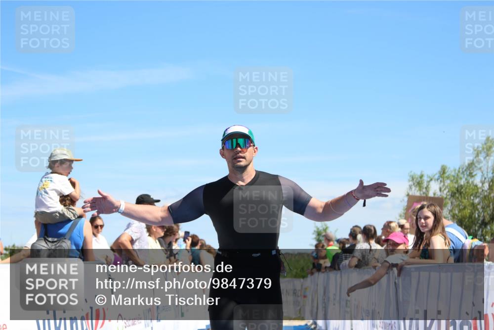 21.06.2026 - Viking Triathlon Markus Tischler http://msf.ph/oto/9847379 21.06.2026 15:10:57 Ziel 150 meine-sportfotos.de