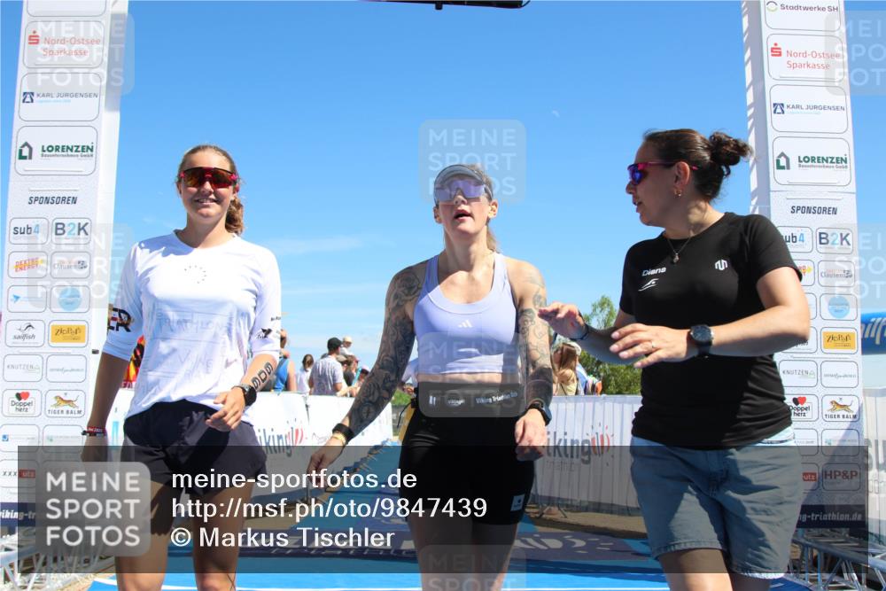 21.06.2026 - Viking Triathlon Markus Tischler http://msf.ph/oto/9847439 21.06.2026 15:11:44 Ziel 318, 574, 606 meine-sportfotos.de